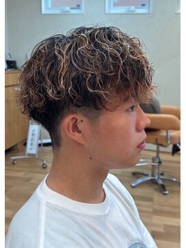 ミルカ(MIRKA) メンズパーマ