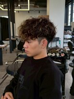 リッチブランドアンドコー(Rich Brand&Co)&nbsp;スペインカール ハイライトカラー　メンズカット　メンズパーマ