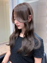 ボタン ハカタ(VOTAN hakata)&nbsp;【福岡美容室/小山田】流れる顔周り/センター分け