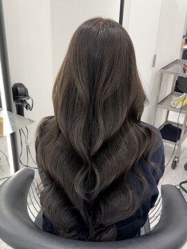 ジュイル ハラジュク(JEWIL HARAJUKU) 20代30代大人可愛いオリーブグレージュ原宿顔周り