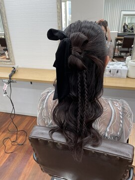 グランルッソ 岡山駅前(GRAN LUSSO) カチモリハーフアップ　12月22日