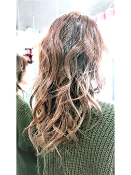 グランツ(GLANTZ) ロングヘアーパーマ