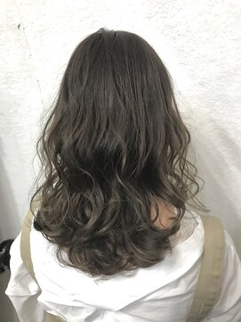 フォーク(FOLK) 恵比寿_FOLK_外国人風_ハイライト_アッシュグレージュ