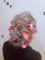 シム テンジン(hair & beaty SIM tenjin) ドライフラワー付きヘアセット