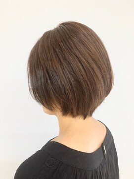 クオリス 上福岡店(QUALIS) 30代40代50代/丸みショートボブ/小顔/ひし型/ナチュラルブラウン