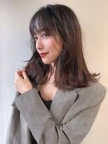 ラル 立川(lar)&nbsp;くびれストレートミディアム_オリーブベージュレイヤーカット