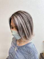 リングバイモアムー(Ring by Moremuu) 外はねbob、バレイヤージュ