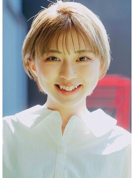 フェティッシュ(fetish) 丸みショート