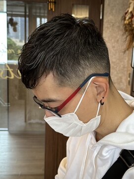 ラウハ 海浜幕張(RAUHA) ニュアンスパーマ/スペインカール/スパイキーショート/海浜幕張