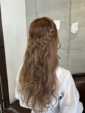 ヴィザヴィ 板橋店(vis a vis) 【ヴィザヴィ板橋】ふわふわハーフアップ