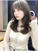 美髪顔周りロングレイヤーオリーブカラー/韓国ヘアスタイル