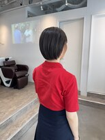 ロカ 表参道(loka)&nbsp;インナーカラー/オリーブグレー[表参道/ブリーチ/ハイライト]Mai