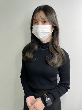 エアージーモ 小倉店(Fate design Air G mo) 韓国ヨシンモリ×レイヤーカット×グレーハイライト