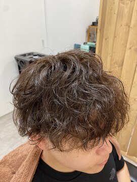 シープラス(C+) 刈り上げツーブロックスパイラル