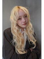 ニコ トウキョウ 渋谷(nico TOKYO)&nbsp;ダブルカラーブロンドピンクブラウン韓国レイヤーロング