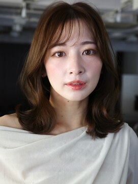 アビー(ABBEY) 大人ボブ切りっぱなしボブレイヤーボブ外ハネボブくびれボブ