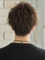 リタバイクロト(LITA by KUROT)&nbsp;那覇/刈り上げセンターパート/波巻きツイストスパイラル