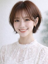 リリアーナ(LILIANA)&nbsp;池袋 丸みショート ピンクブラウン ピンクアッシュ 艶カラー