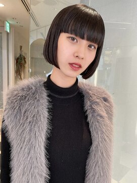 モンルル プル(mon loulou + plus) 切りっぱなしボブ、ぱっつゆボブ