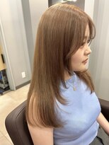 カミエ(kamie)&nbsp;透明感のあるブラウンロング × 上質な艶感