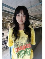 ロジ(loji)&nbsp;レイヤーたっぷりなドライパーマ