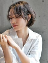 ニチカ(NYCHIKA)&nbsp;シースルーバング×大人ショートボブ