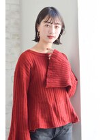 ジョエミバイアンアミ(joemi by Un ami)&nbsp;joemi 新宿 耳掛けショート風のおしゃれ外ハネボブ　近江