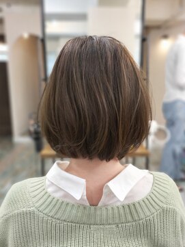 リノカヒリ(Lino kahili) 愛されやわらかボブ