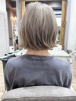 ゼン(ZEEN)&nbsp;【ケアブリーチカラー/ボブ】ZEEN 山内　潤@20代30代