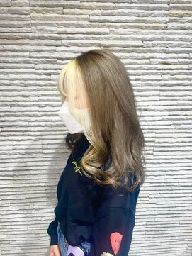 ビス ヘア アンド ビューティー 西新井店(Vis Hair＆Beauty) 20代/30代/ロング/フェイスフレーミングカラー/ベージュ