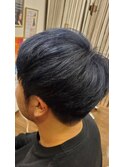 ネイビーカラー