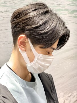 ヨシザワインク プレミアム 横浜 桜木町店(YOSHIZAWA Inc. PREMIUM) マスクに似合うセンターパート