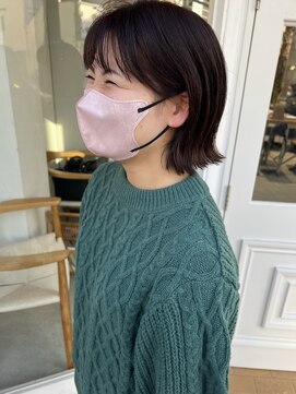 ヘアデザイン ソラ(Sola) 外ハネぱっつんボブ+顔まわりすっきり×暗髪黒髪