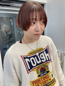 ポール(pole) パツッと顔まわりショートスタイル