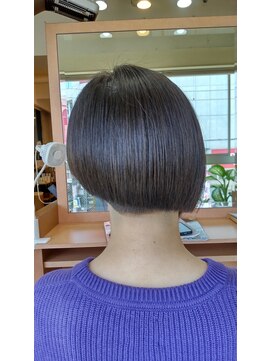 アキオス アージュ(AKIOS AGE) ツーブロック．アシンメトリー