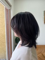 エルフゥ(Elle fou)&nbsp;軽やかミディアムレイヤー