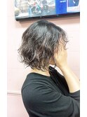 無造作な抜け感のあるウェーブボブパーマ