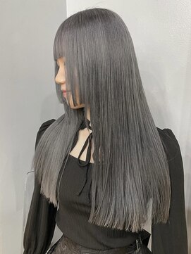 ジーナ(XENA) ケアブリーチ×ハイトーン×アッシュシルバー(渋谷)