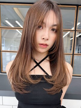 ソア 渋谷(soar) 韓国風レイヤー大人ロングストレートワンカールベージュカラー