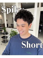 エミュ(emu.)&nbsp;秋服に映えるメンズパーマ奈良大安寺