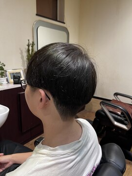 ヘアースタジオ モモ(Hair studio MoMo) マッシュ
