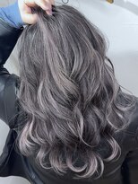 ブレイズヘアー(BLAZEhair) 【プリン半年目立たない】ホワイトバレイヤージュ×ブリーチ3回