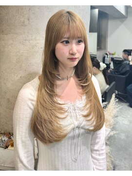 ラナ 新宿(lana) 小顔顔周りレイヤーカット