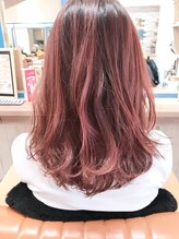 【吉塚駅徒歩3分/駐車場有】 一人一人の髪の状態やトレンドに合わせて、１番似合うカラーをご提案します♪