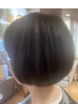 レリビー アウラ(LELiBE_'aula) 丸っこいボブ