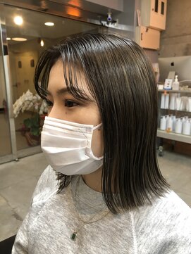 ボウ(BOW) 切りっぱなしボブ×アッシュグレージュ