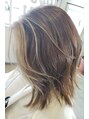 オッジ ヘアー(Oggi Hair) セミロング　フェイスフレーミング