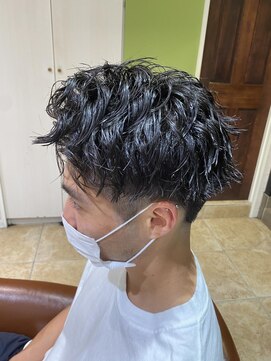 ネオリーブソラ 相模大野店(Neolive sola) メンズスパイラルパーマ