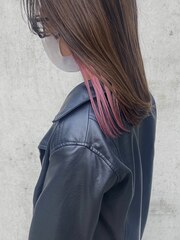earring color/feminine pink