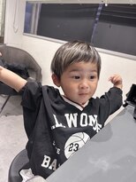 キング 枚方店(K!ng)&nbsp;【枚方、高槻、梅田】地毛を活かしたホワイトハイライト